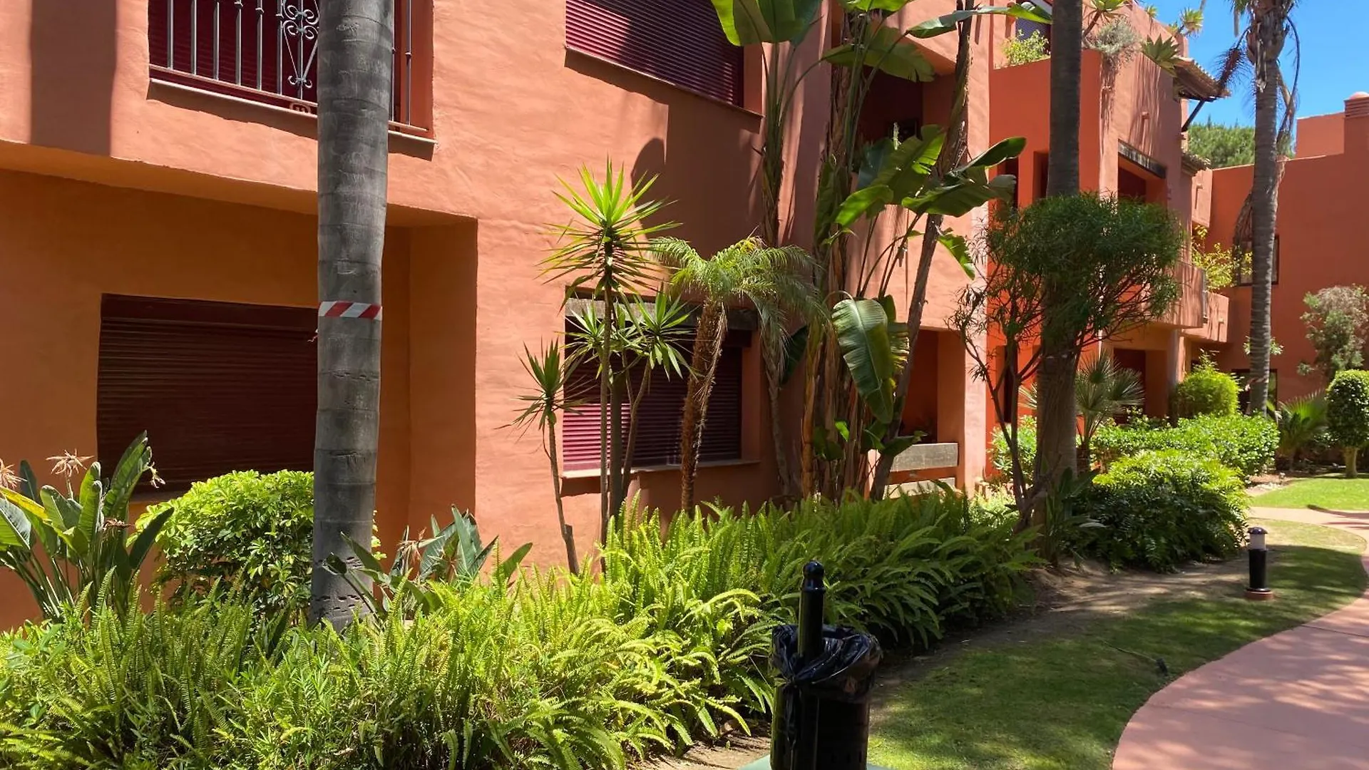 Don Carlos Marbella Beach Apartment