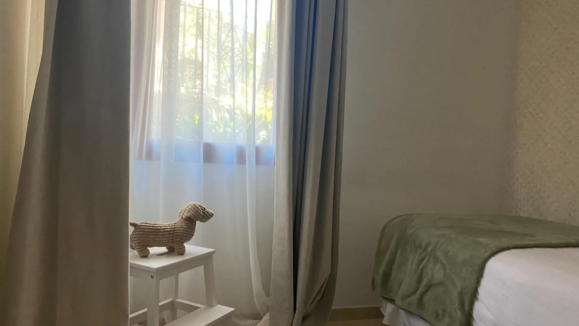 Apartment Don Carlos Marbella Beach Spain